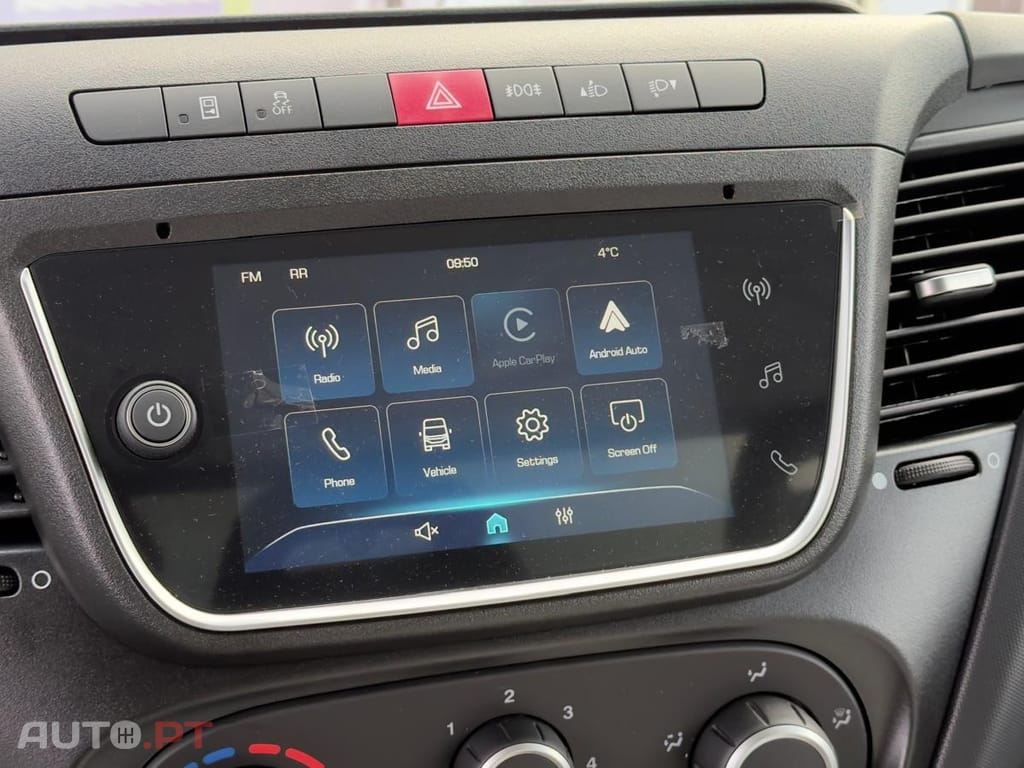 Iveco Daily PLATAFORMA 1000 KG