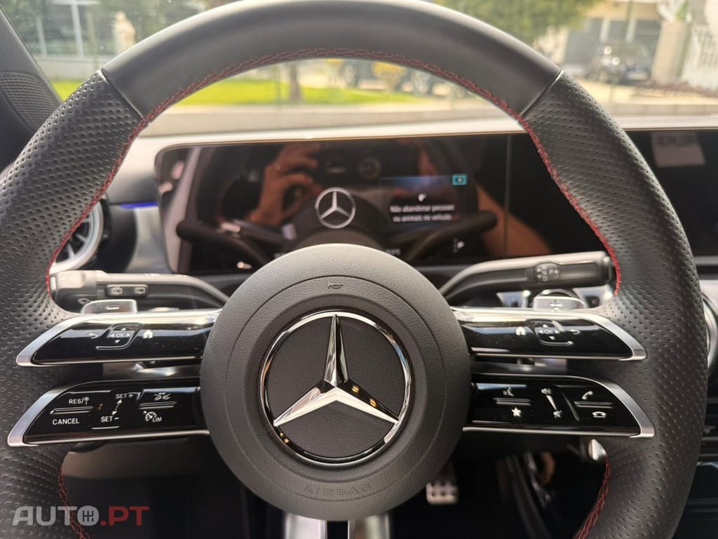 Mercedes-Benz A 200 AMG Line
