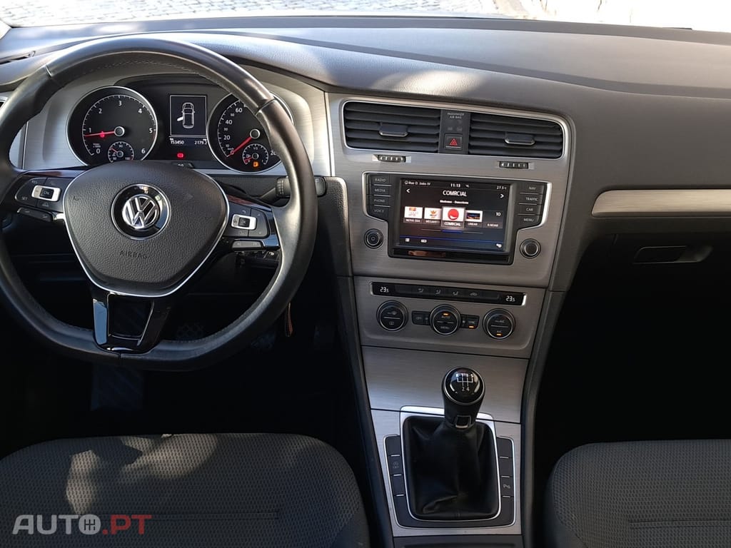 Volkswagen Golf 1.6 TDi BlueMotion Confortline