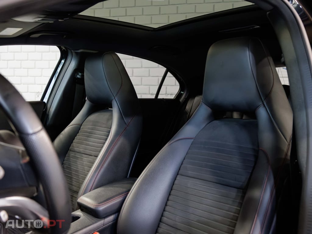 Mercedes-Benz A 180 d AMG Line