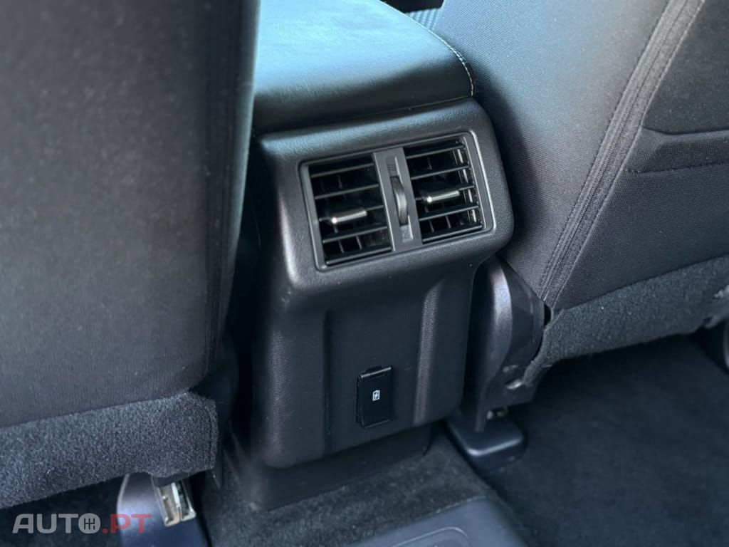 Mitsubishi Outlander PHEV intense
