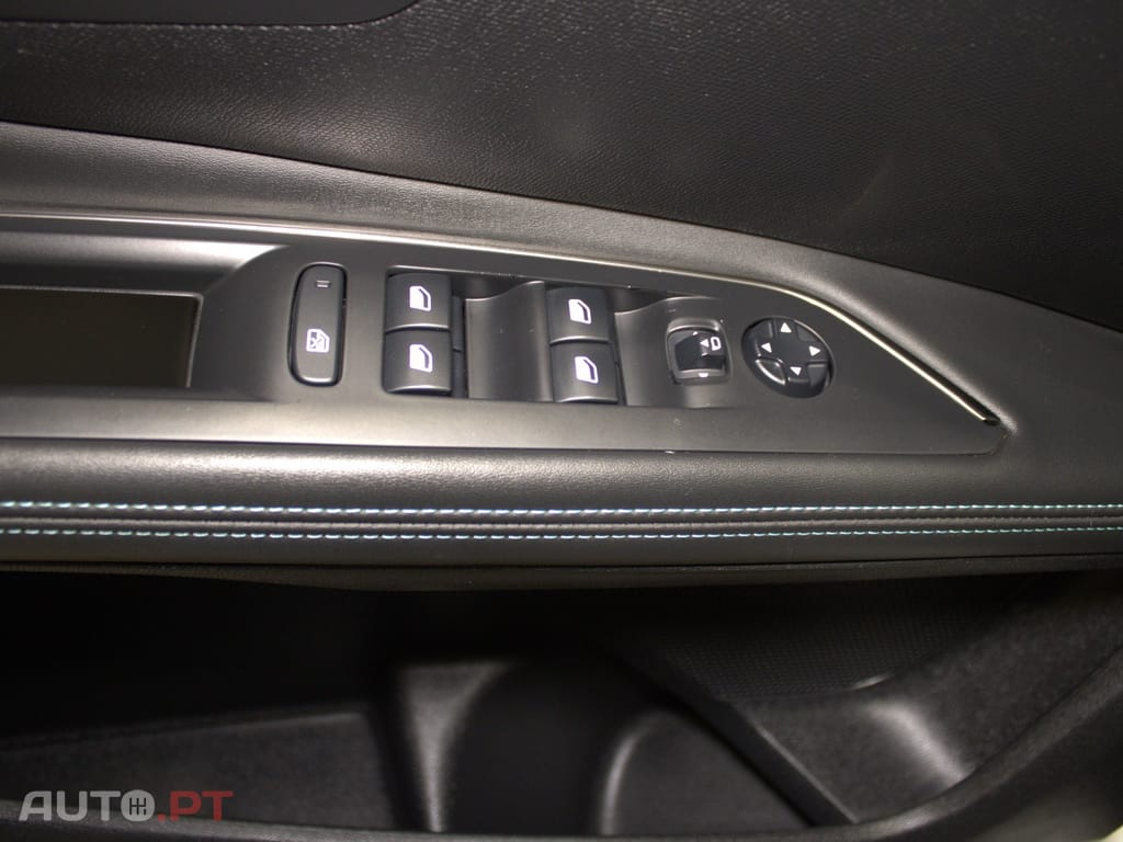 Peugeot 5008 1.5 BlueHDi Allure Pack EAT8