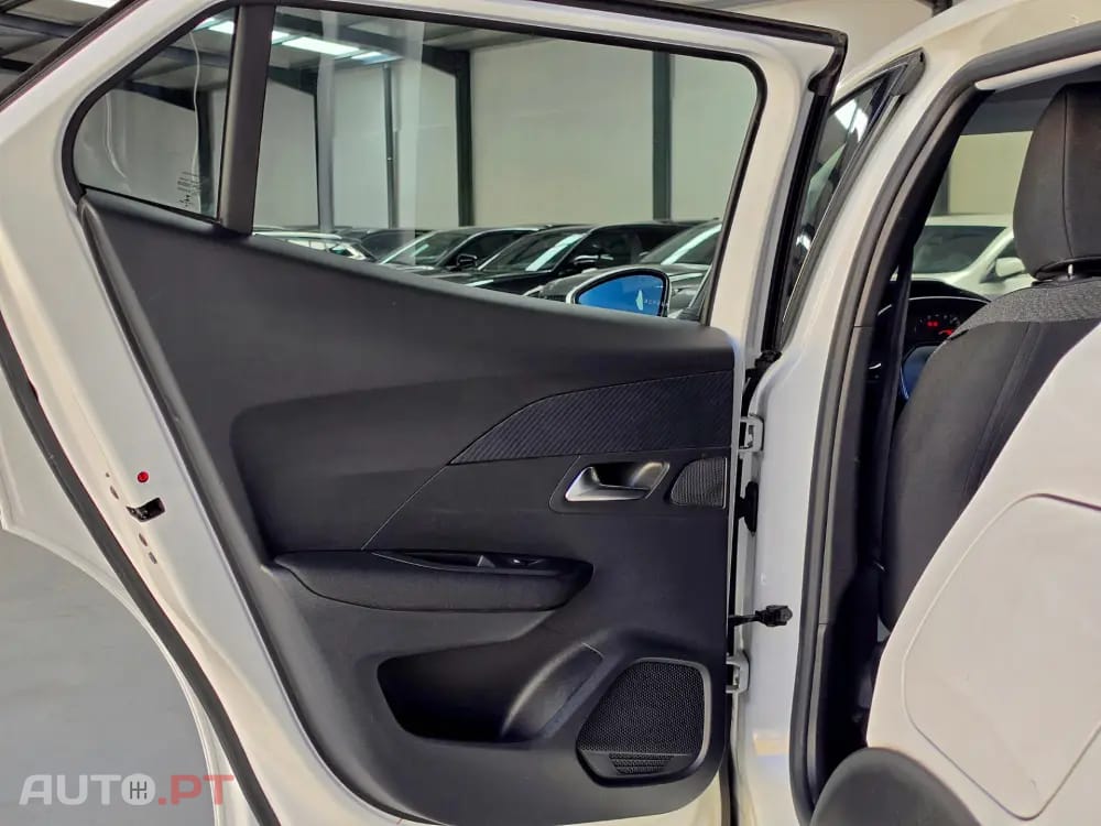 Peugeot 2008 1.5 BlueHDi Active Pack