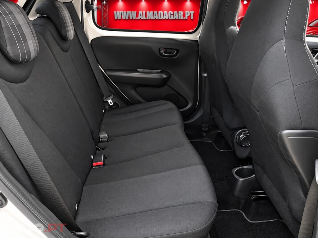 Peugeot 108 1.0 VTi Style