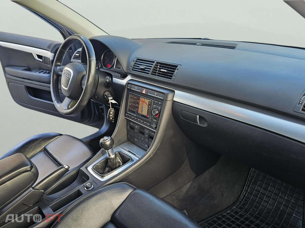 Audi A4 2.0 TDi quattro S Edition