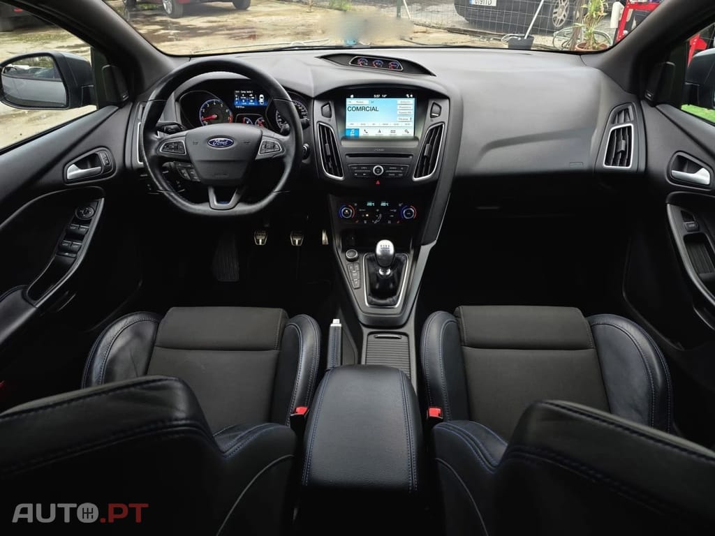 Ford Focus 2.3 EcoBoost RS Pack Performance
