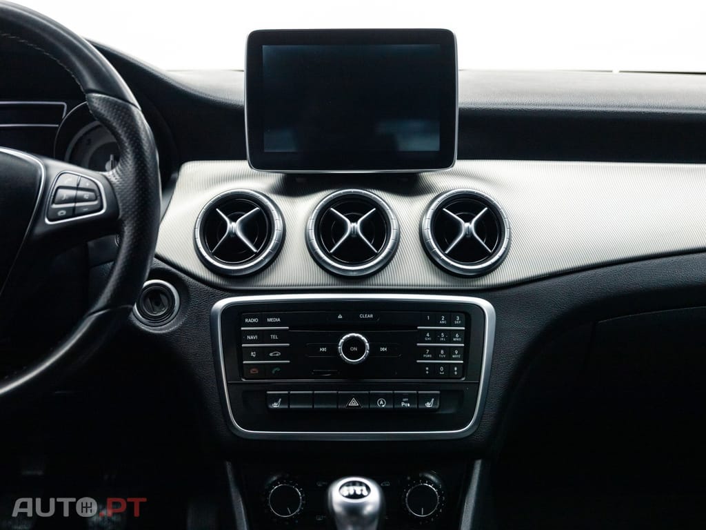 Mercedes-Benz CLA 200 d Shooting Brake Urban