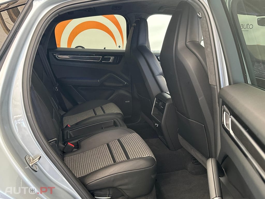 Porsche Cayenne E-Hybrid