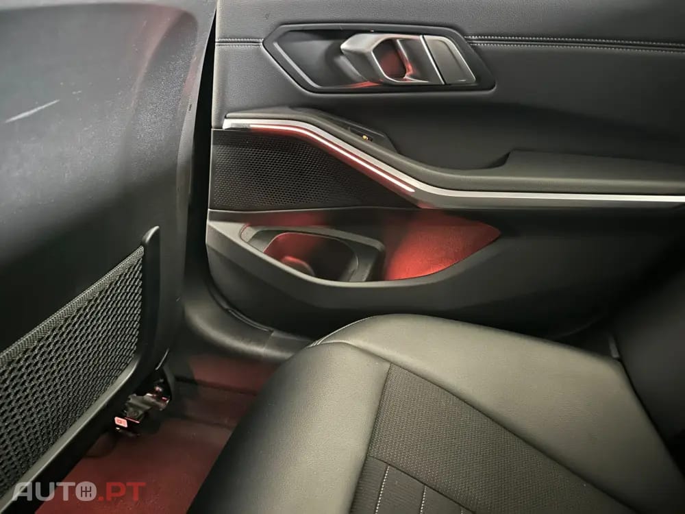 BMW 320 e Line Sport Auto