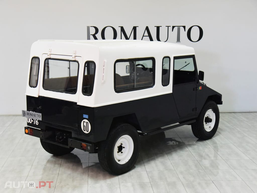 UMM Cournil ENTREPRENEUR 4X4 DIESEL 8LUG
