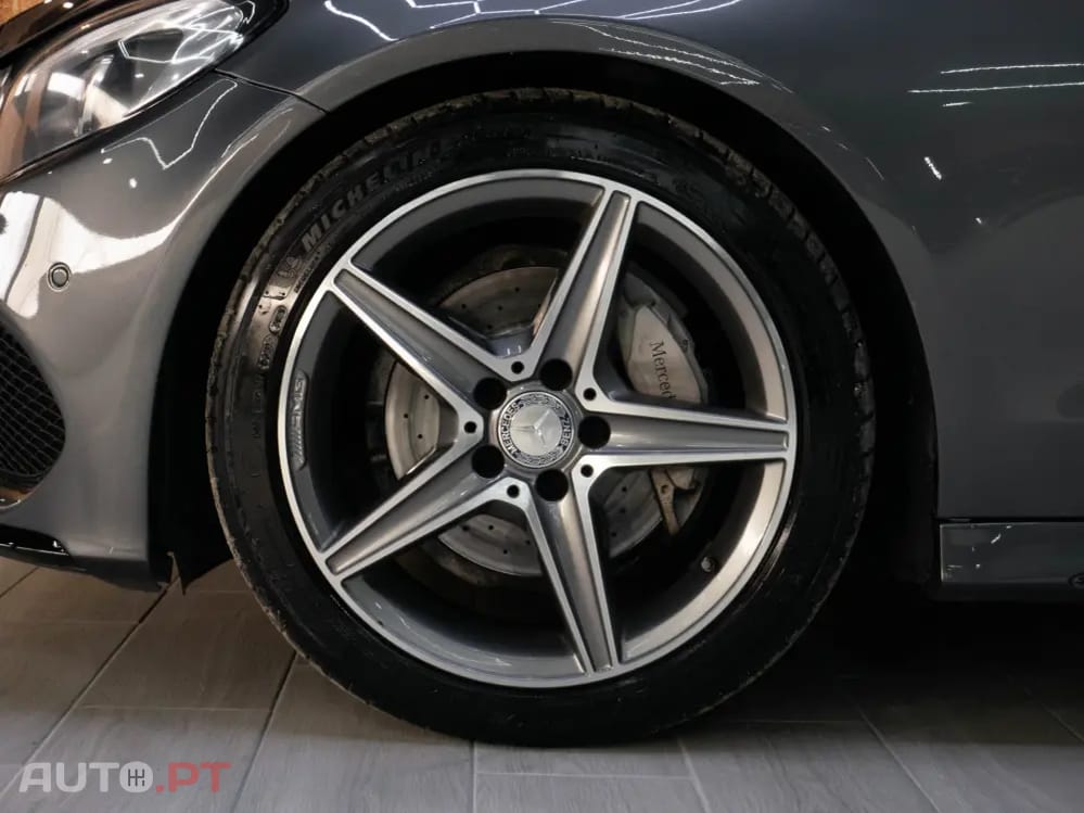 Mercedes-Benz C 220 c220d coupe