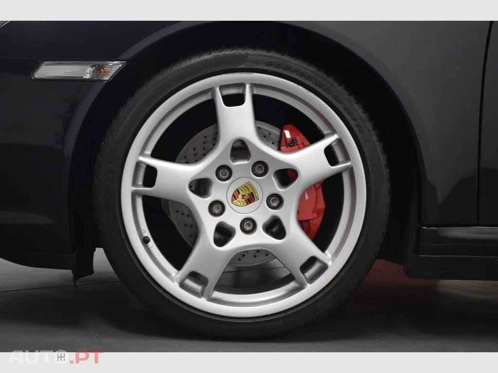 Porsche 911 Carrera 4S Coupe Tiptronic
