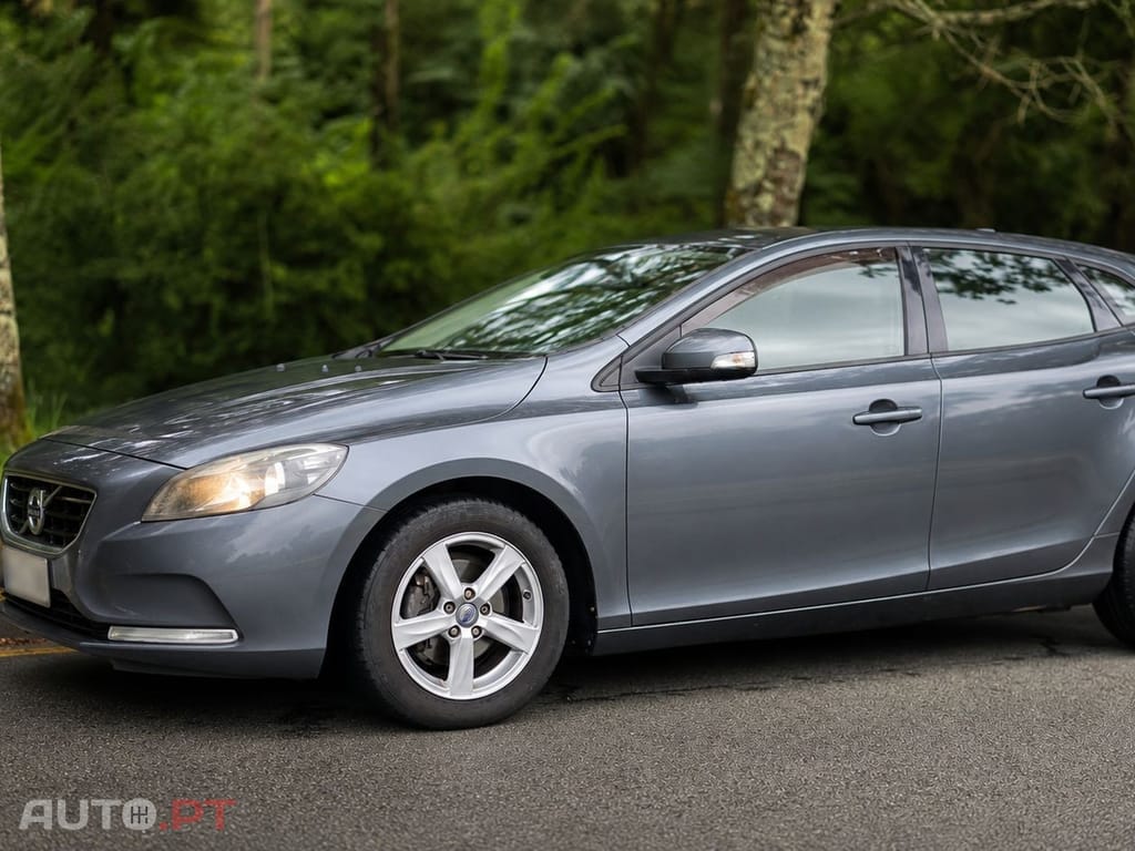 Volvo V40 1.6 D2
