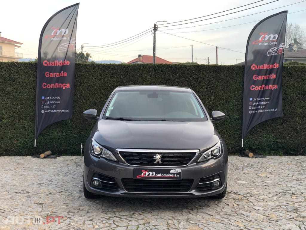 Peugeot 308 1.2 PureTech Business Line