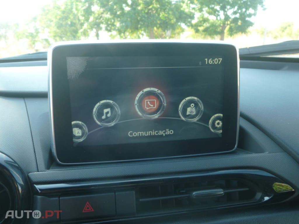 Mazda MX-5 1.5 SKYACTIV Technology Cabrio