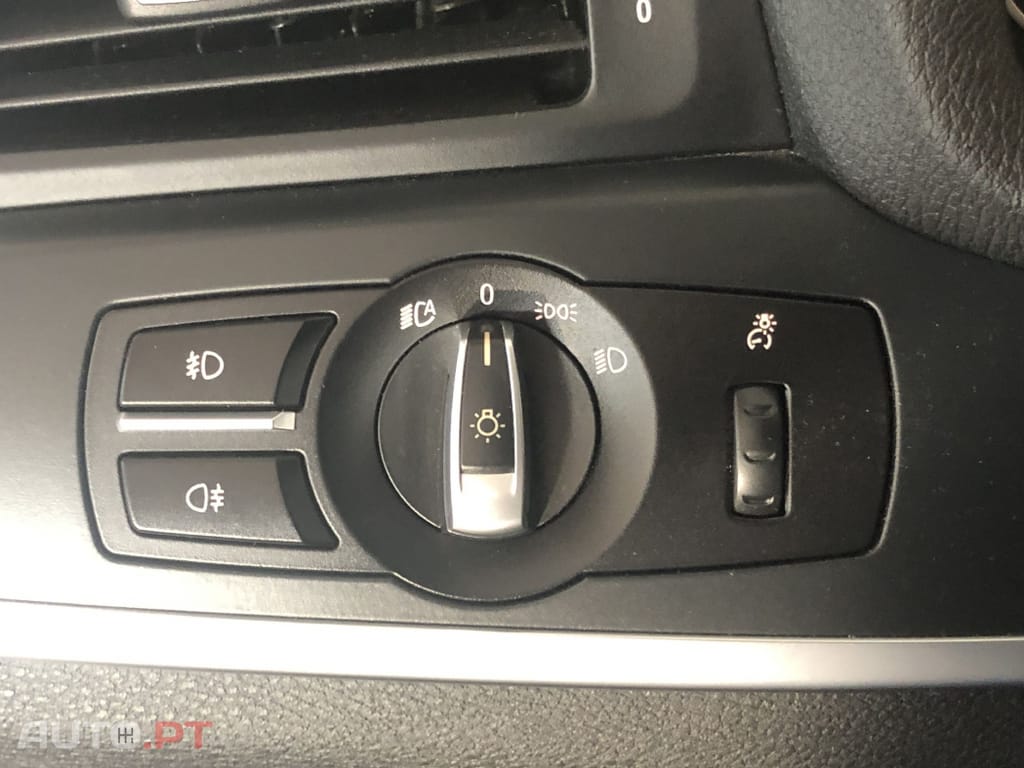 BMW X3 20 D X-DRIVE