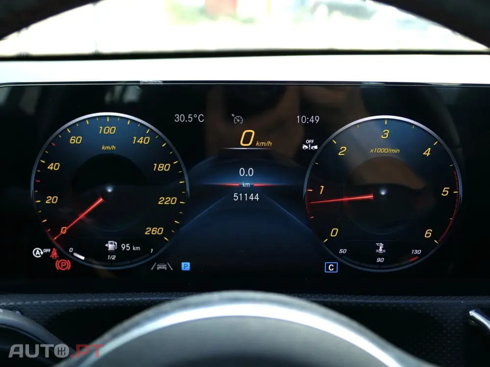 Mercedes-Benz A 180 d AMG Line