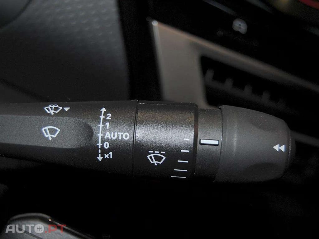 Citroen C4 1.2 Hybrid Plus e-DSC6