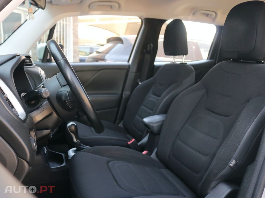 Jeep Renegade 1.6 MJD Limited DCT