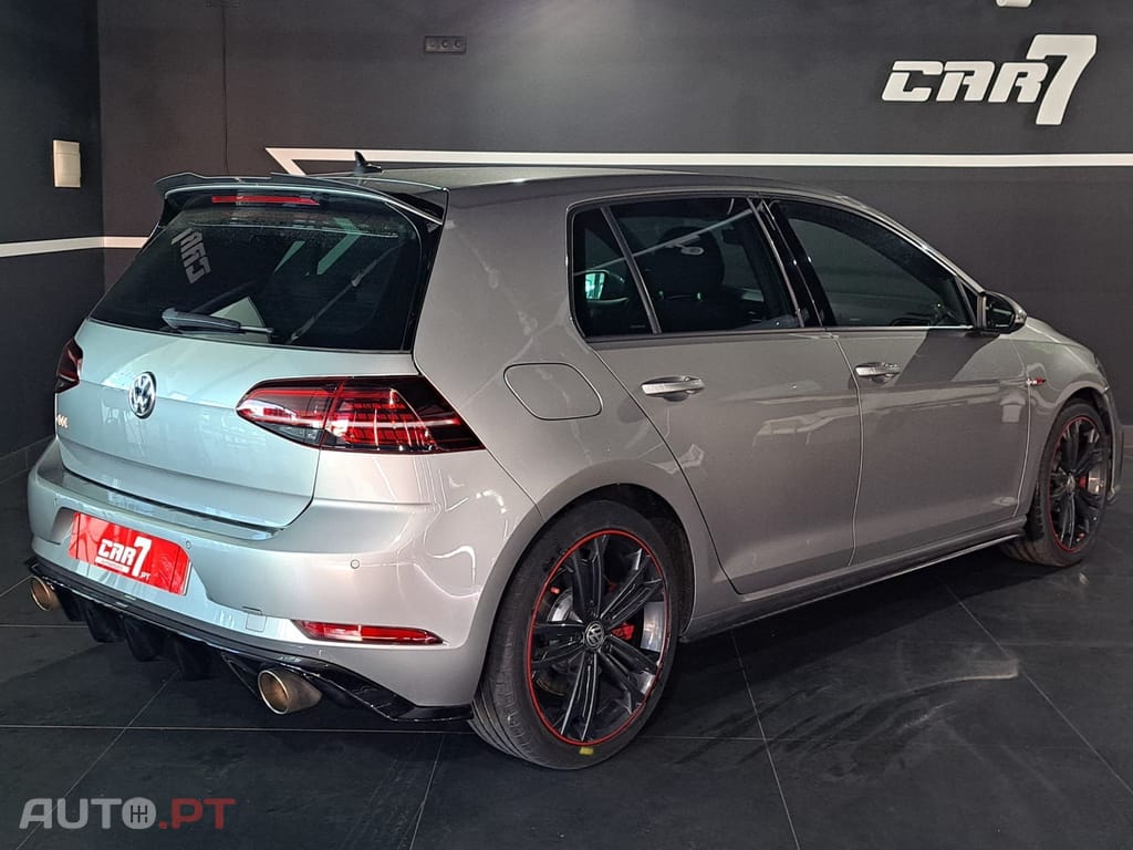 Volkswagen Golf 2.0 TSI GTI DSG Performance