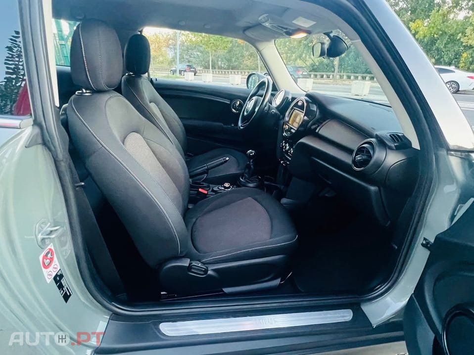 MINI Cooper One D Metropolitan