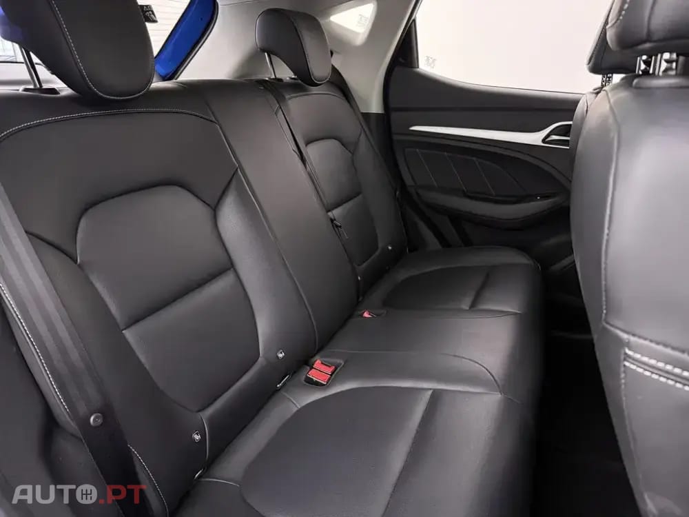MG ZS EV 44.5 kWh Luxury