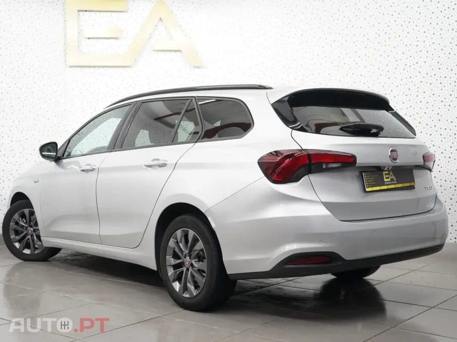 Fiat Tipo 1.3 M-Jet Lounge