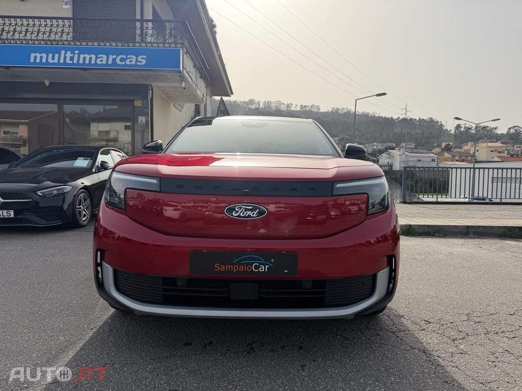 Ford Explorer 77 kWh Premium