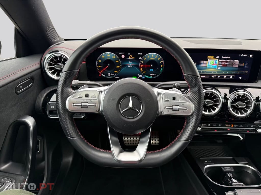Mercedes-Benz CLA 250 e AMG I.V.A DEDUTÍVEL 