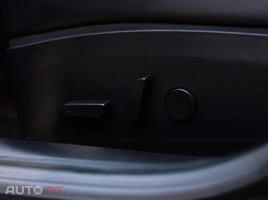 Tesla Model 3 Standard Range Plus RWD