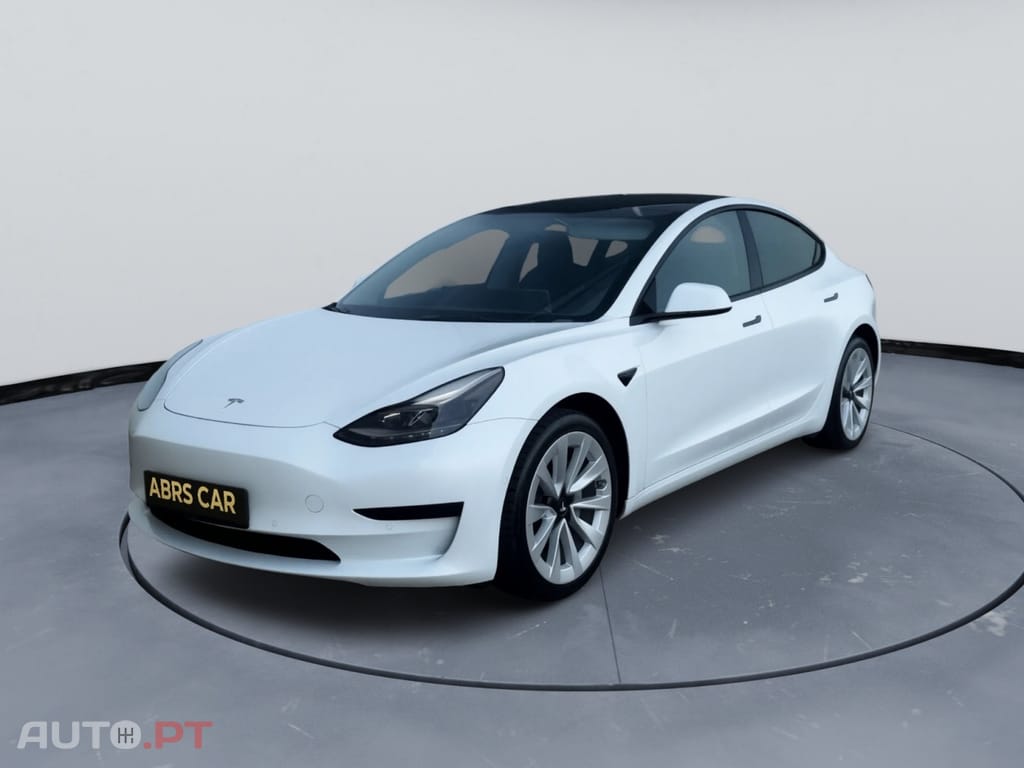 Tesla Model 3 Standard Range Plus RWD