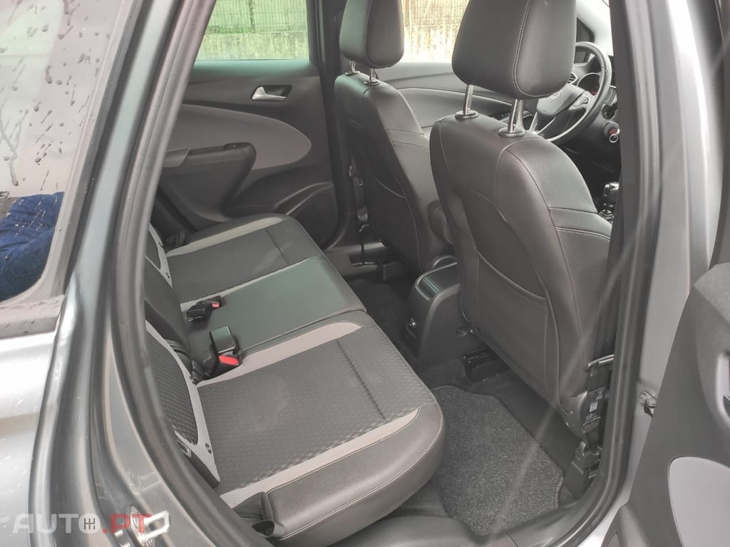 Opel Crossland X 1.2 T Innovation J17