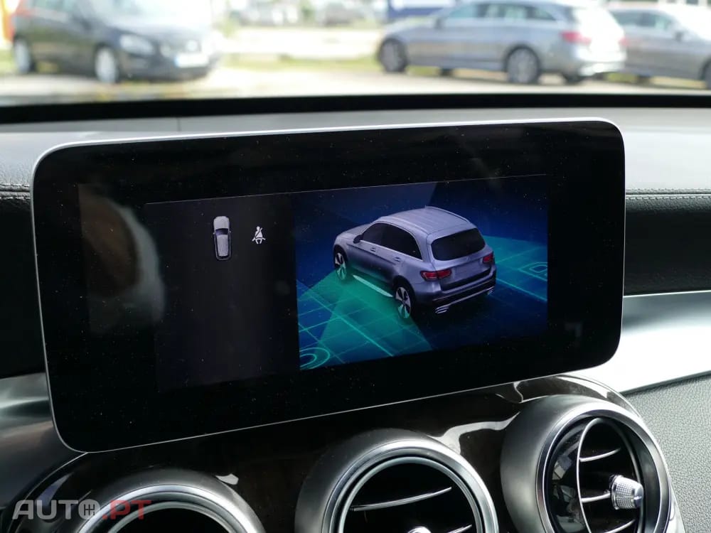 Mercedes-Benz GLC 220 d 4Matic