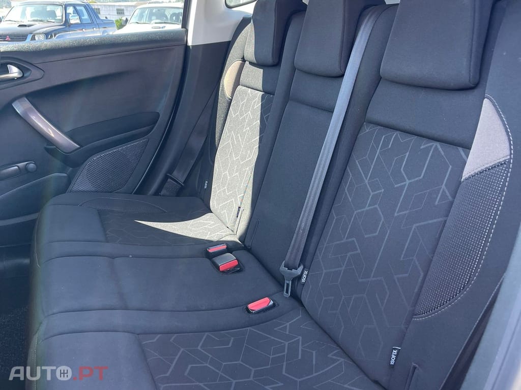 Peugeot 2008 1.2 PureTech Style