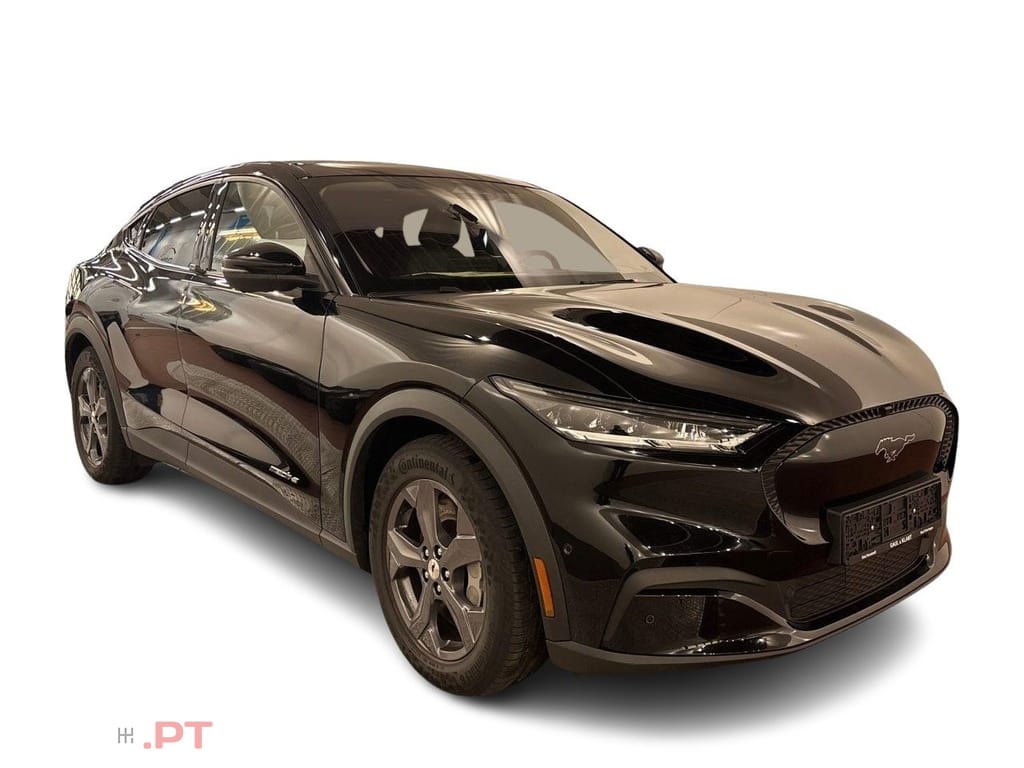 Ford Mustang Mach-E 75.7 kWh Base