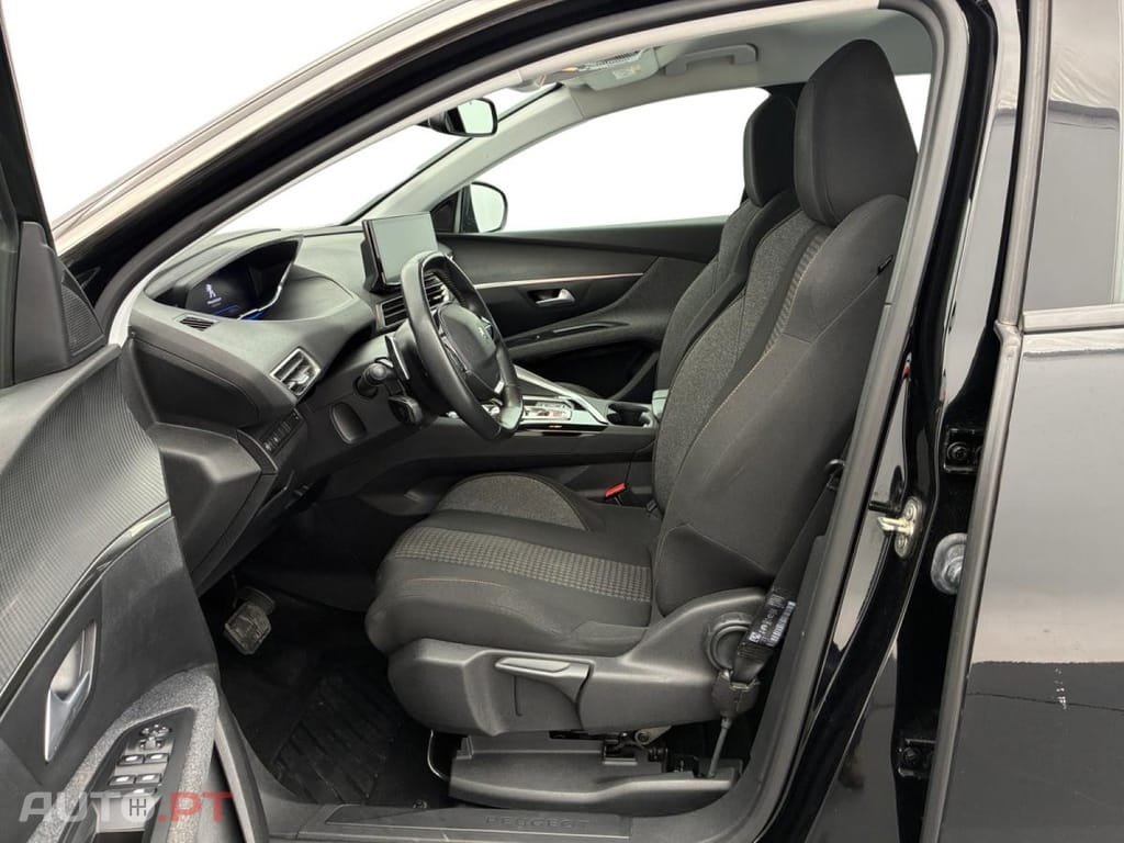 Peugeot 5008 1.2 PureTech Active Pack