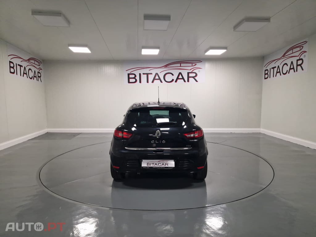Renault Clio 0.9 TCE LIMITED GPS