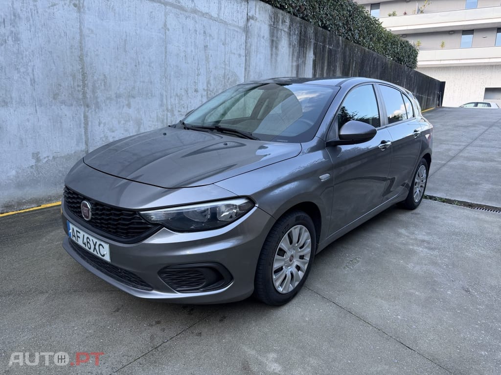 Fiat Tipo 1.3 M-Jet Lounge