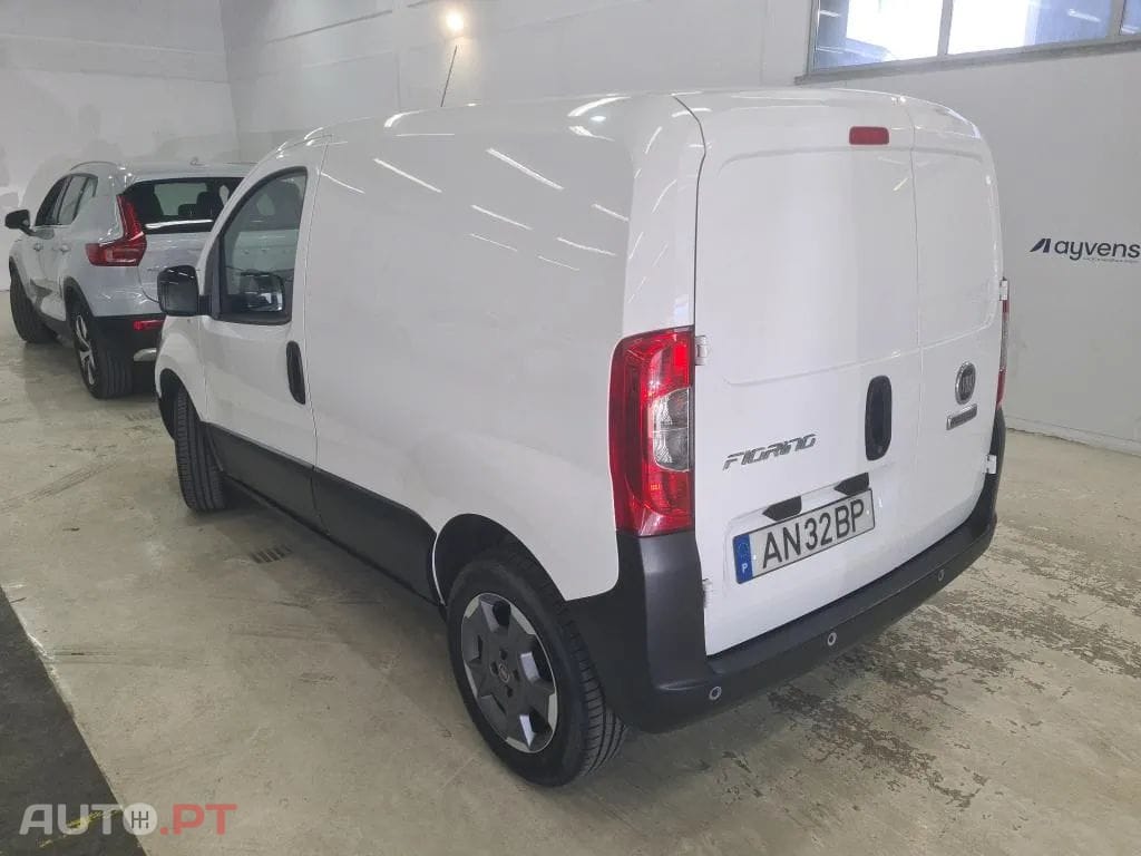 Fiat Fiorino 1.3 M-jet Adventure