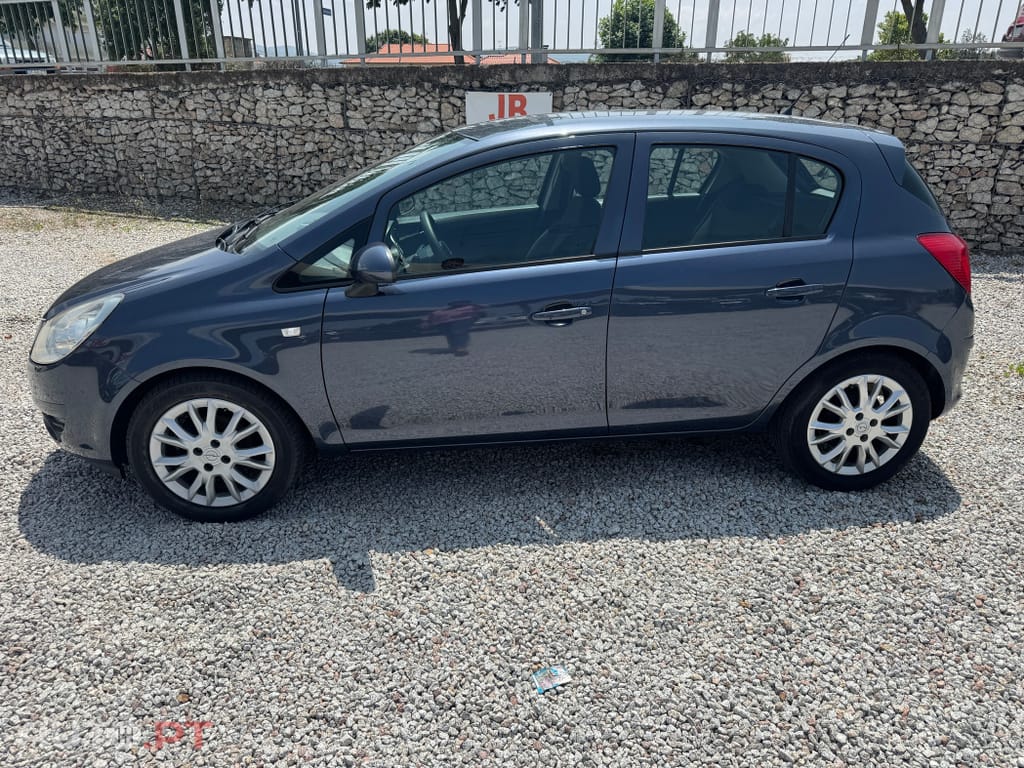 Opel Corsa 1.2 Enjoy Easytronic