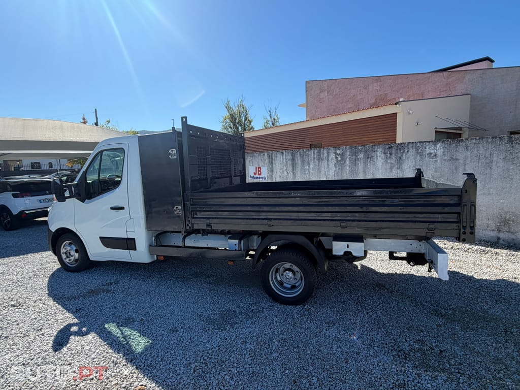 Renault Master 2.3 dCI 135 3.5T 3LUG Basculante