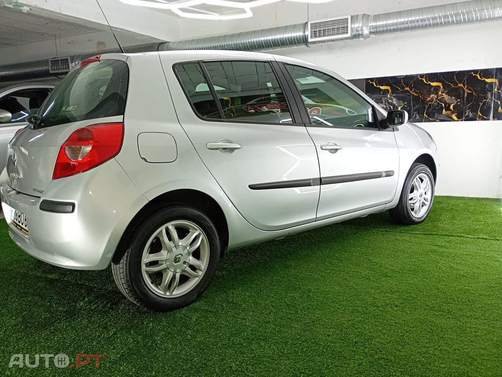 Renault Clio 1.2 16V Dynamique