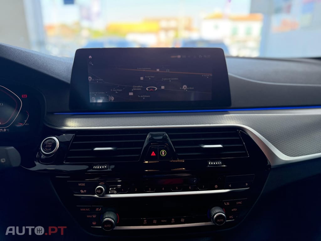 BMW 520 d Pack Desportivo M Auto