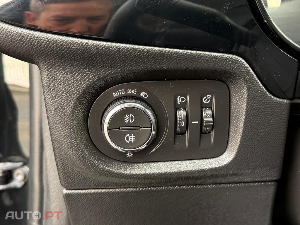 Opel Corsa 1.2 Elegance