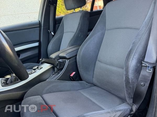 BMW 318 d Navigation Sport