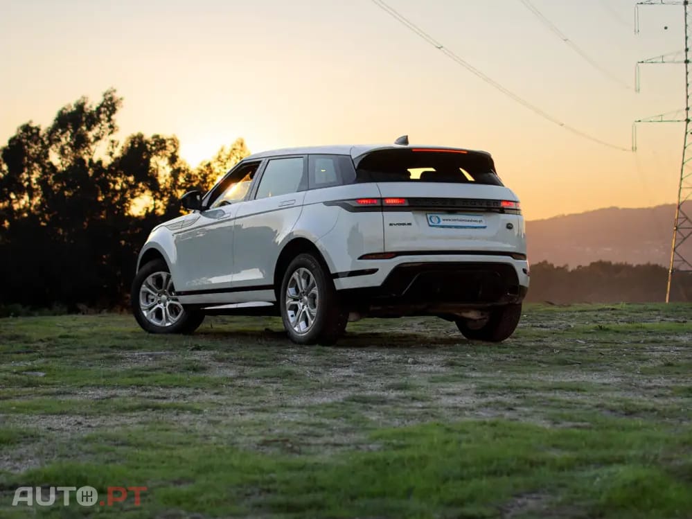 Land Rover Evoque 2.0 D150 AWD R-Dynamic Auto