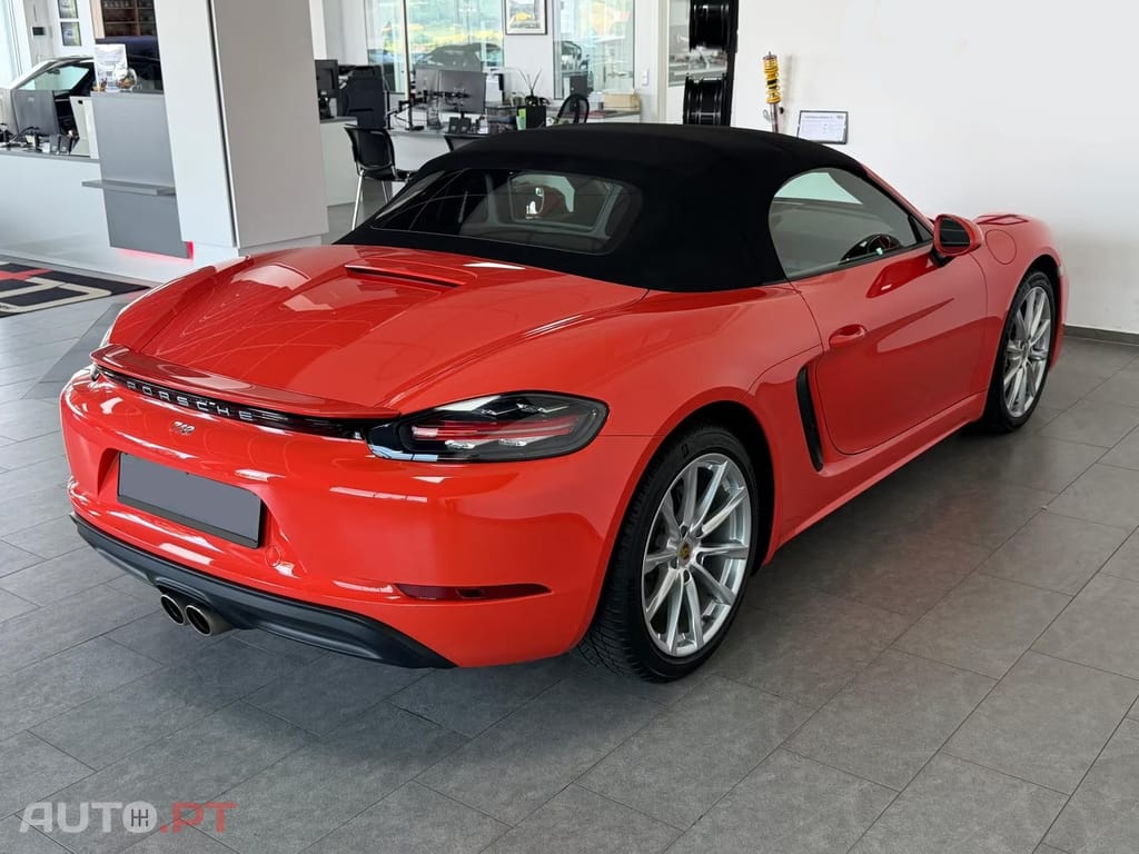 Porsche 718 2.0 Spyder Boxe