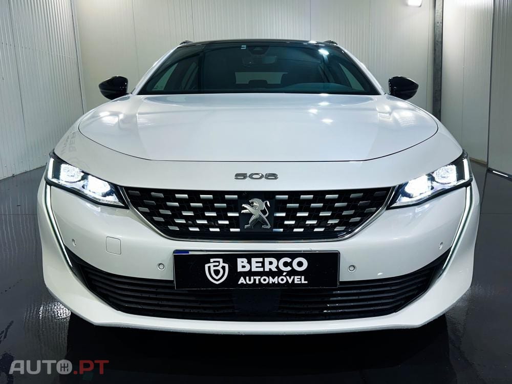 Peugeot 508 SW e-EAT8 225