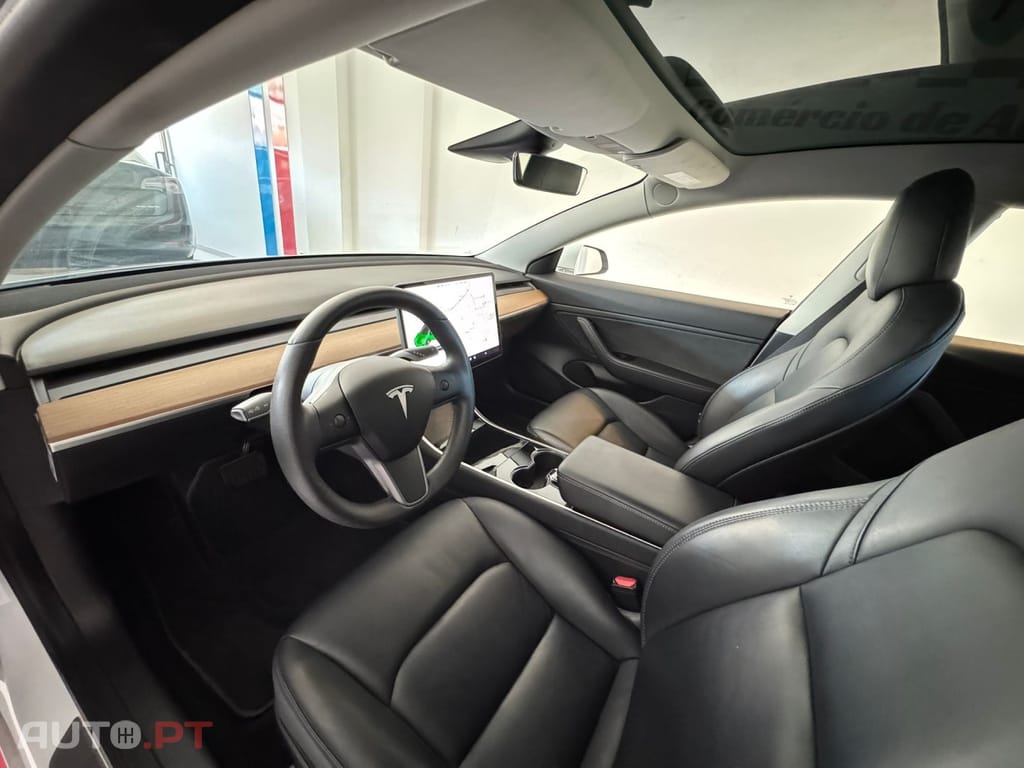 Tesla Model 3 Long-Range Dual Motor AWD