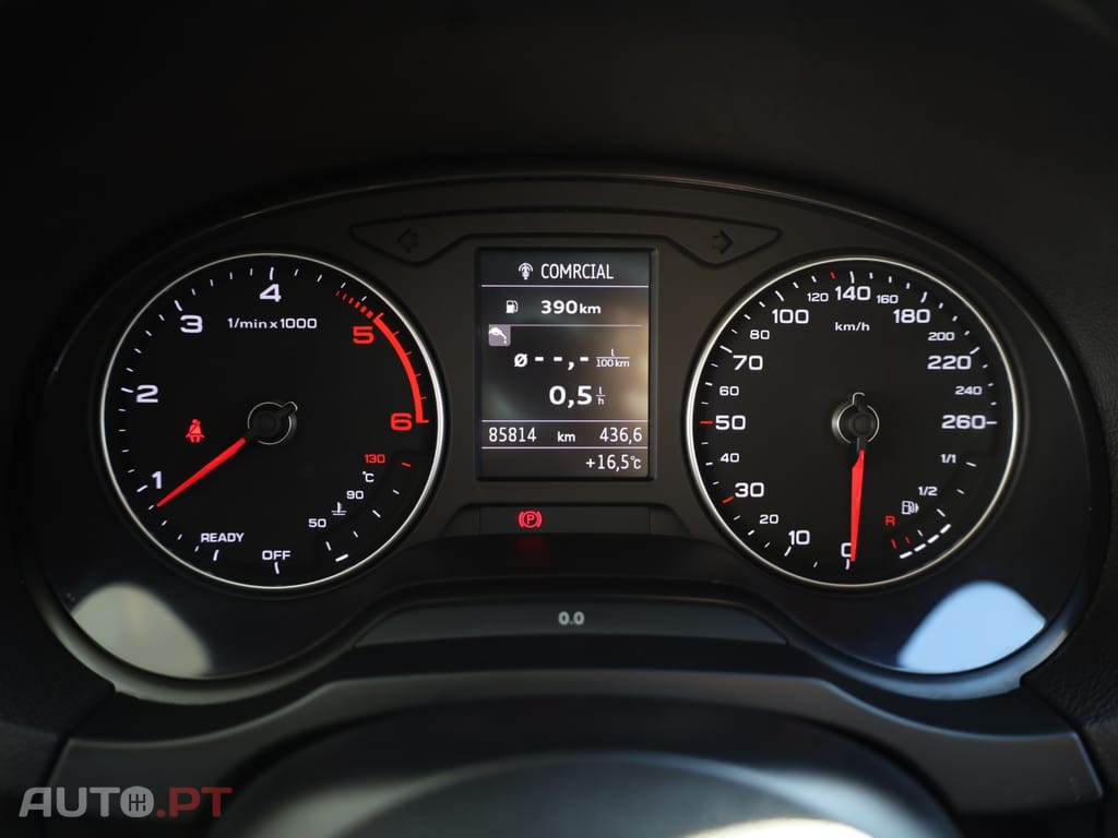 Audi A3 Sportback 1.6 TDi B. Line Attraction